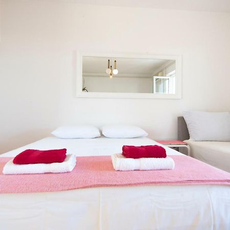 Apartmani Piculo Primošten Eksteriør billede